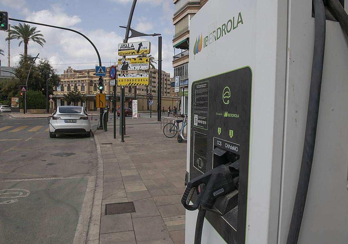 Nine electric vehicle charging points for five municipal facilities